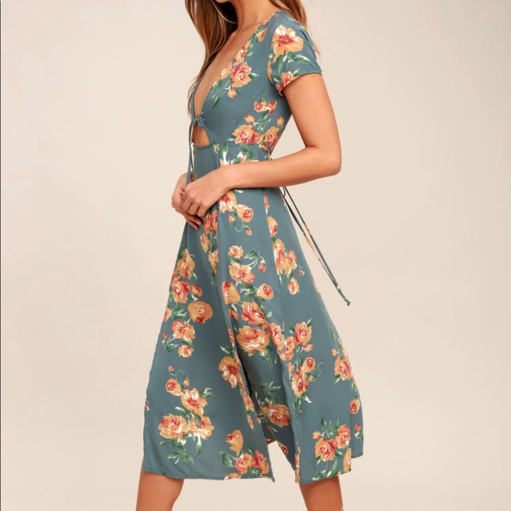 Lulu’s Best Day of My Life Dusty Sage Floral Print Midi Dress - Medium